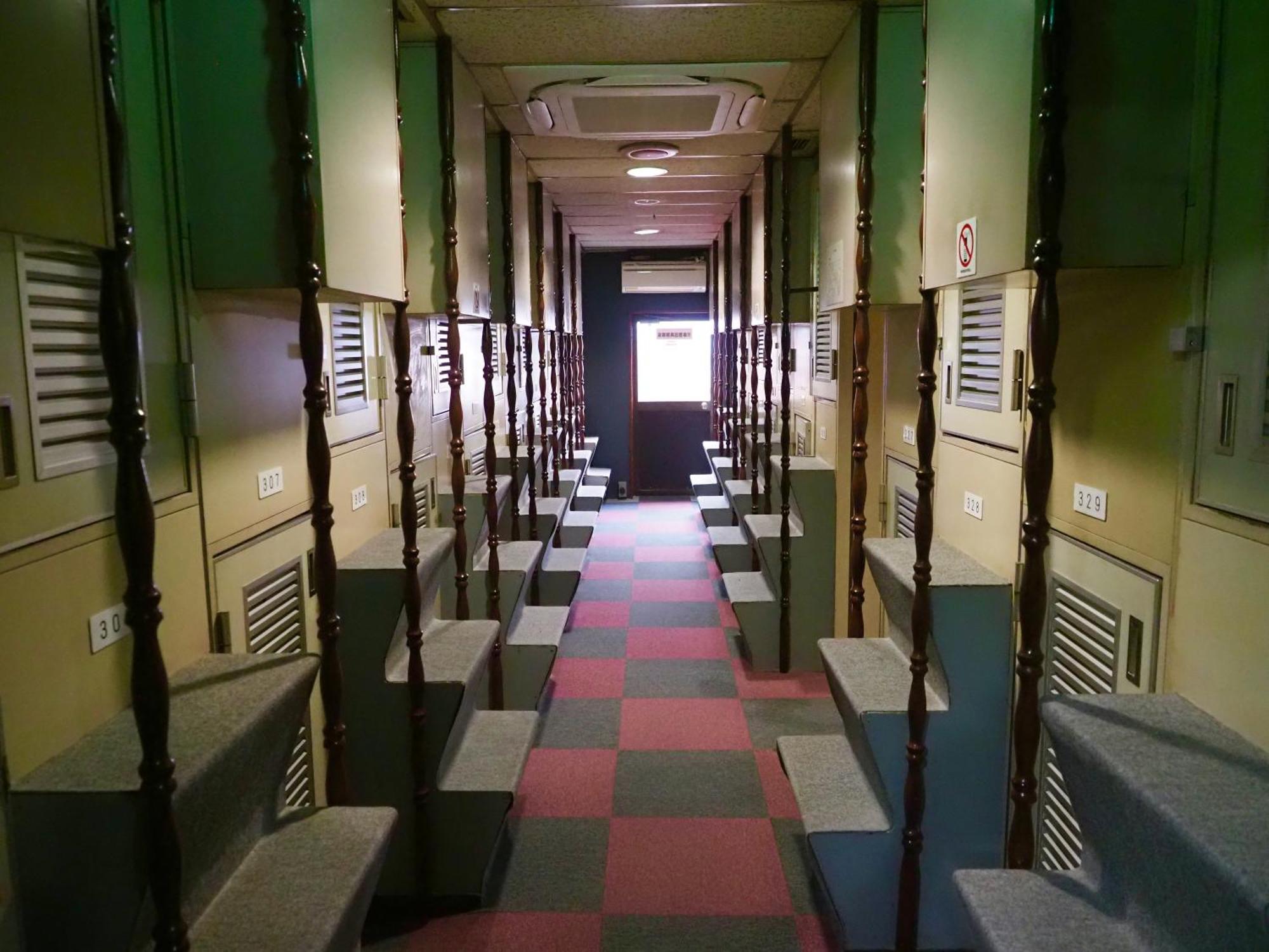 Capsule Hotel Block Room Präfektur Tokio Exterior foto